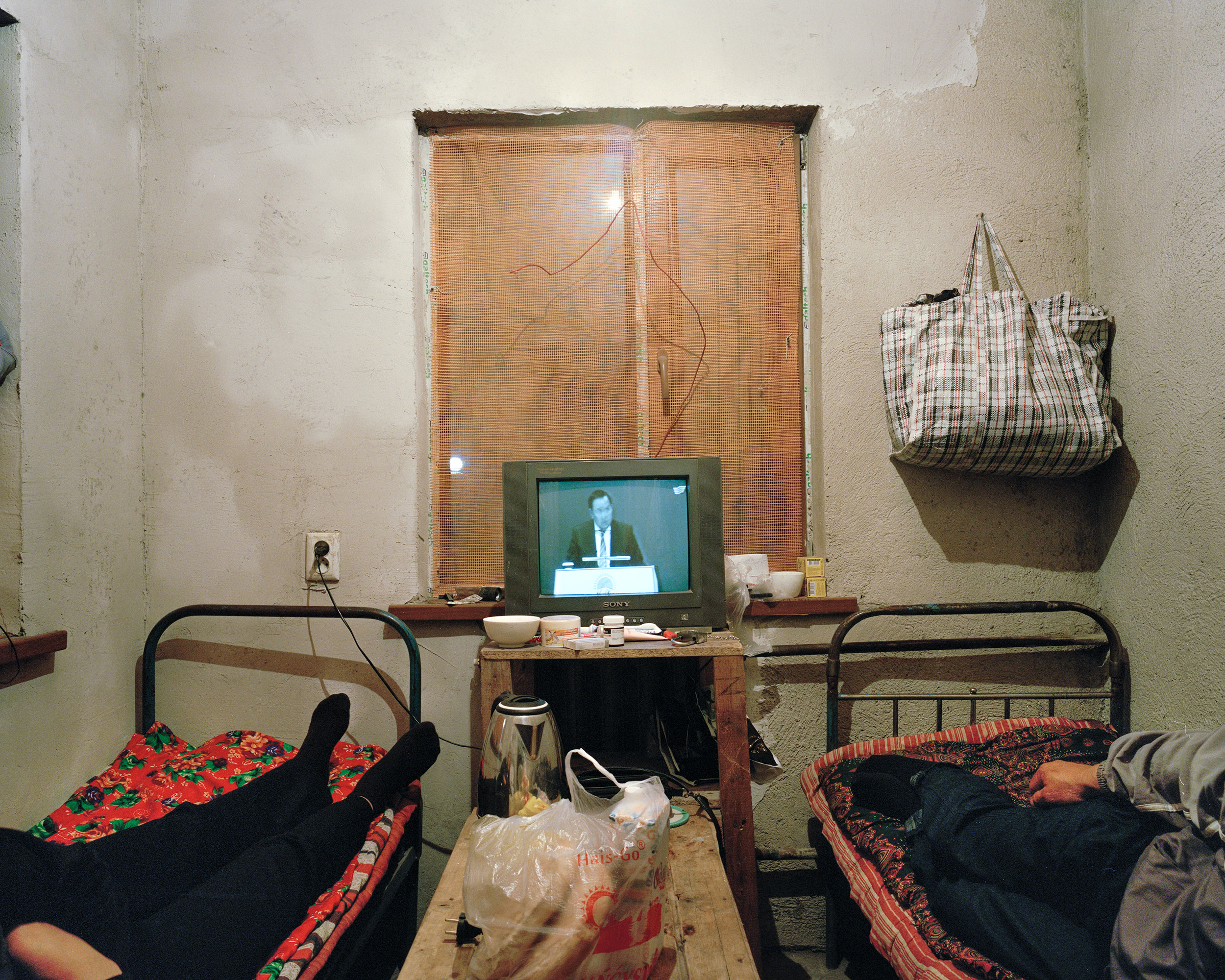 LAURENS_THYS_GRANITSA_Guard-room