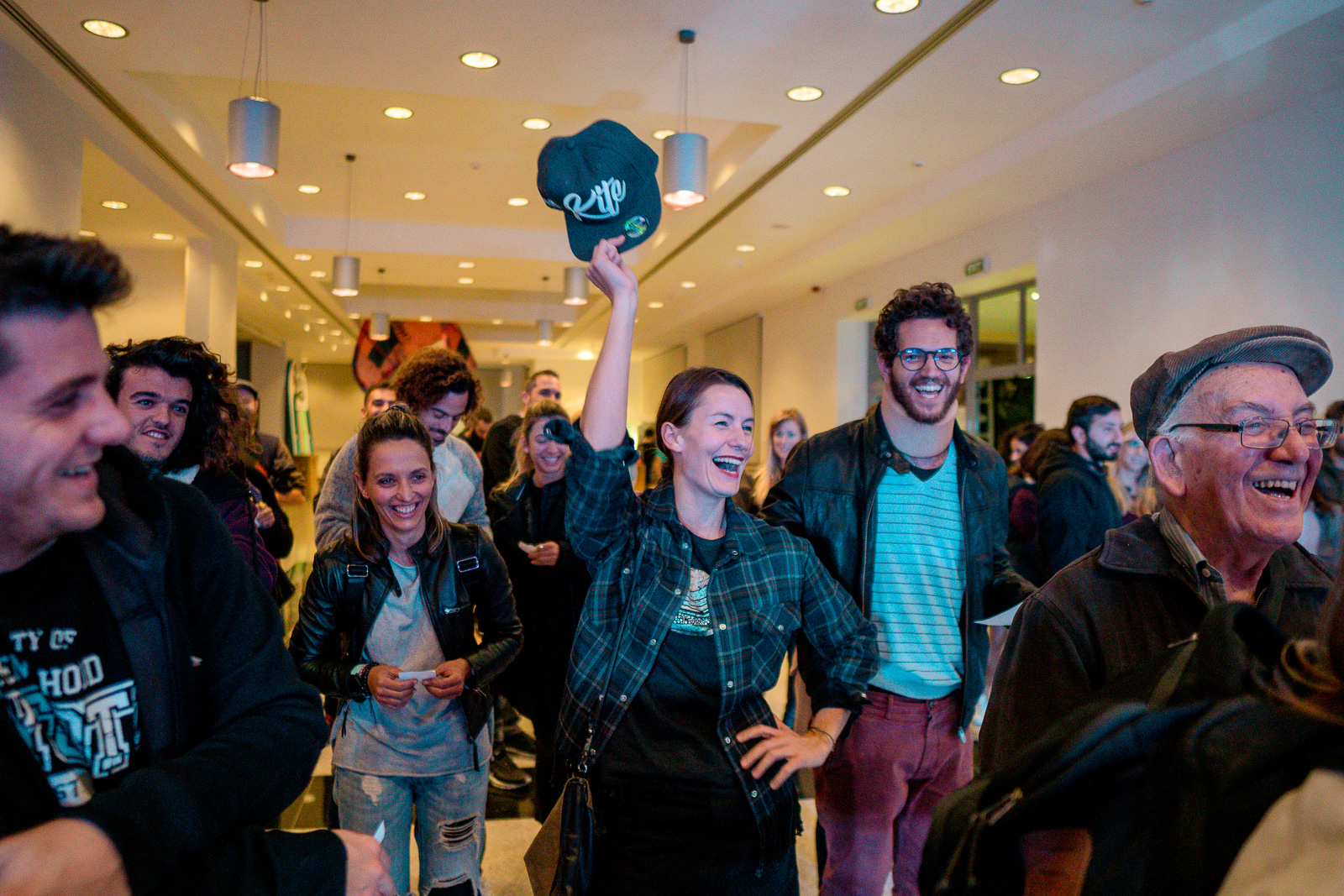 1573828844476-a616a6ba-bbea-42c0-b0b5-dac6cd27bbce