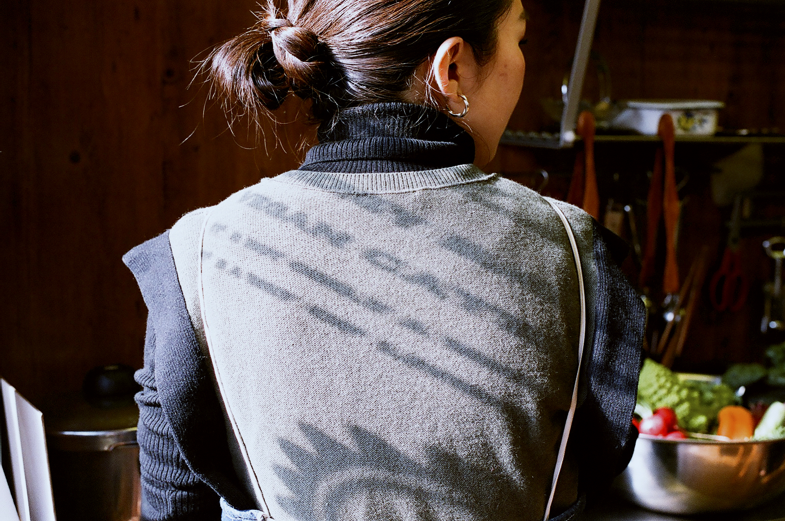 1579717350807-000574960033_select__select_