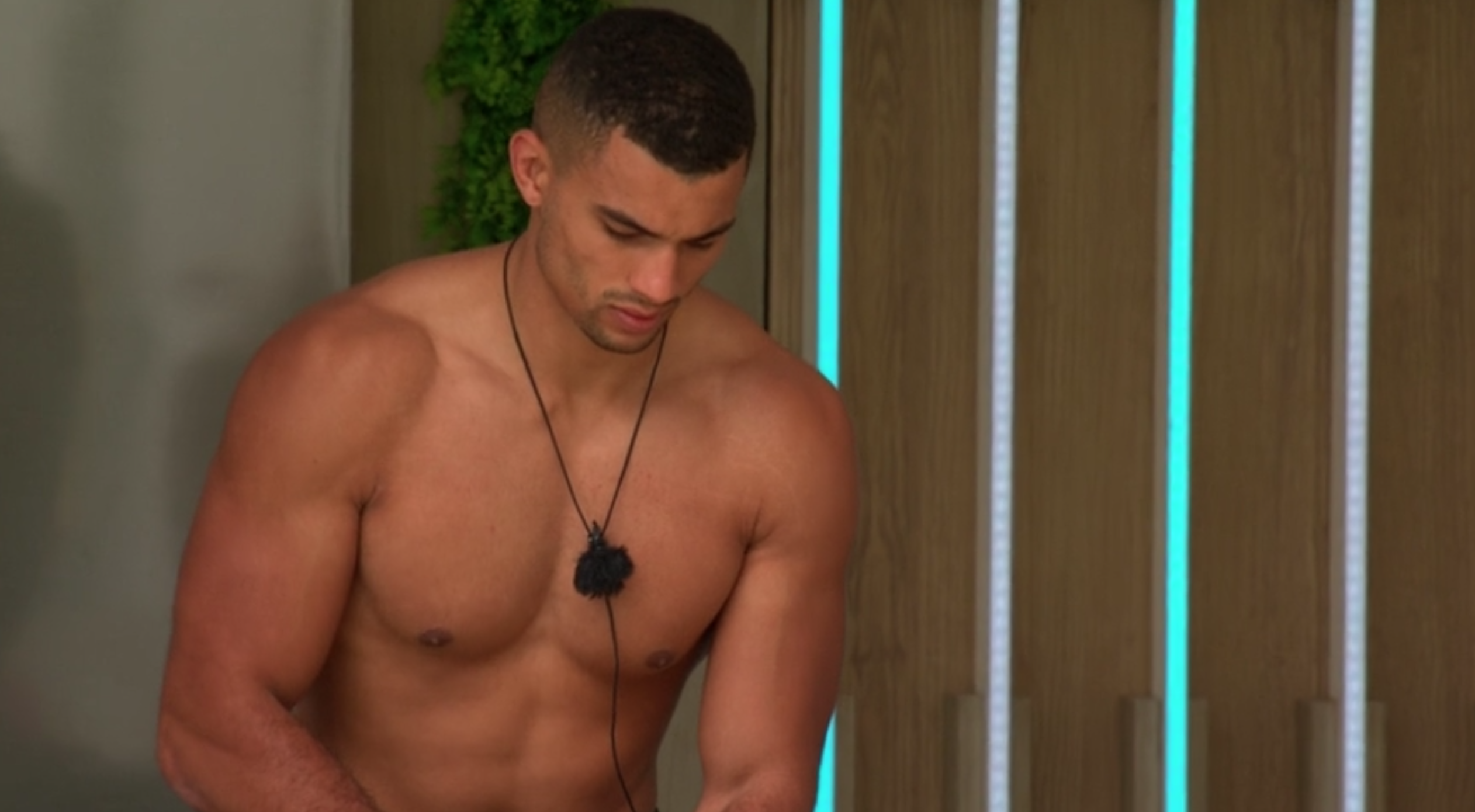 CONNAGH LOVE ISLAND VICE