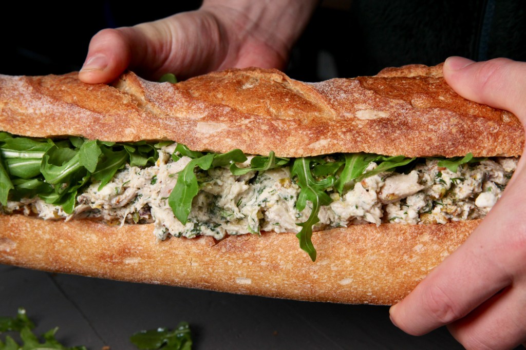 Insalata di pollo e tahina