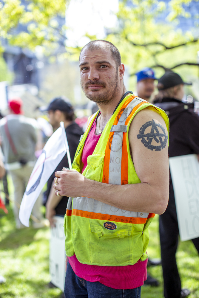 1590590802388-_04A2673