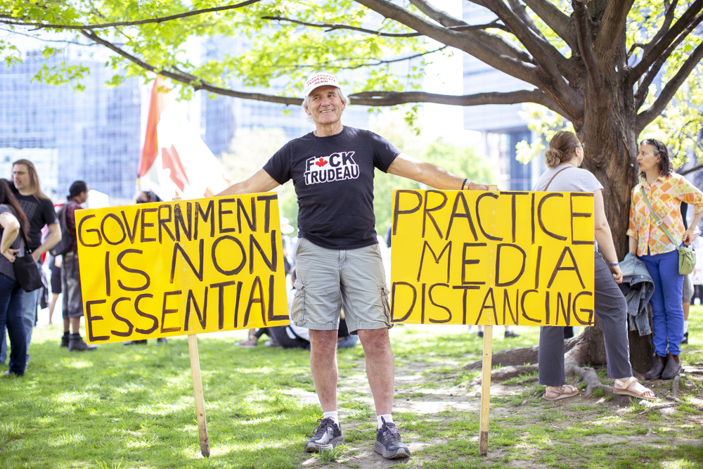 1590590913659-_04A2638