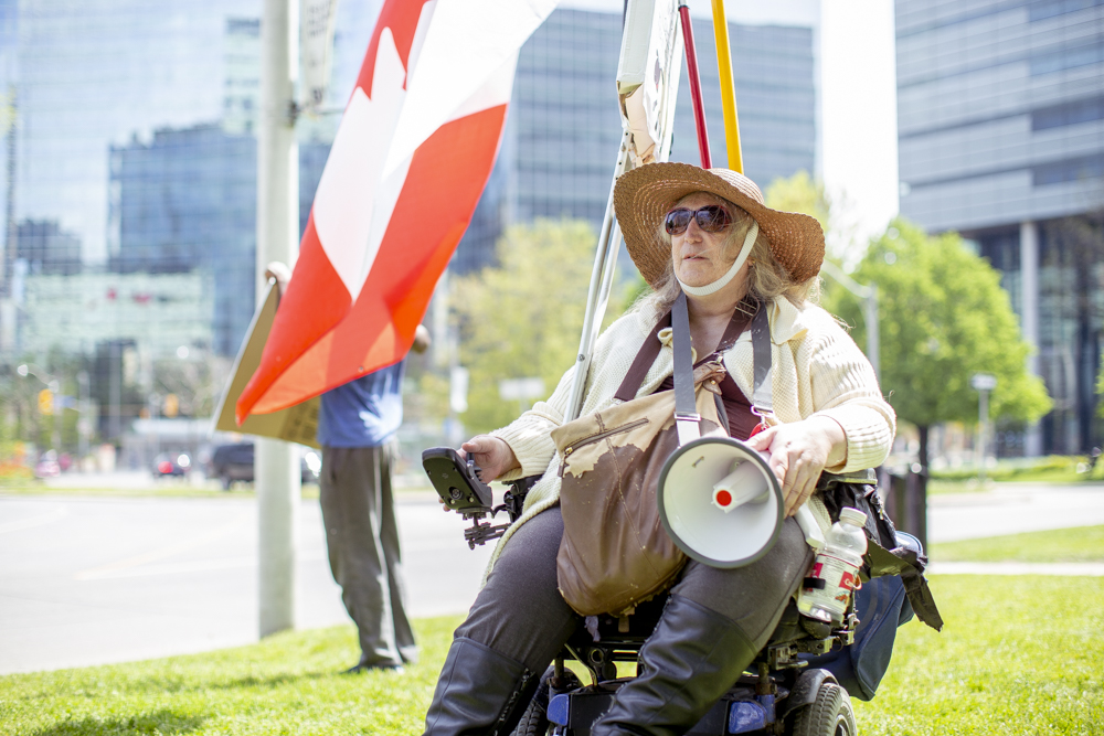 1590591165644-_04A2701