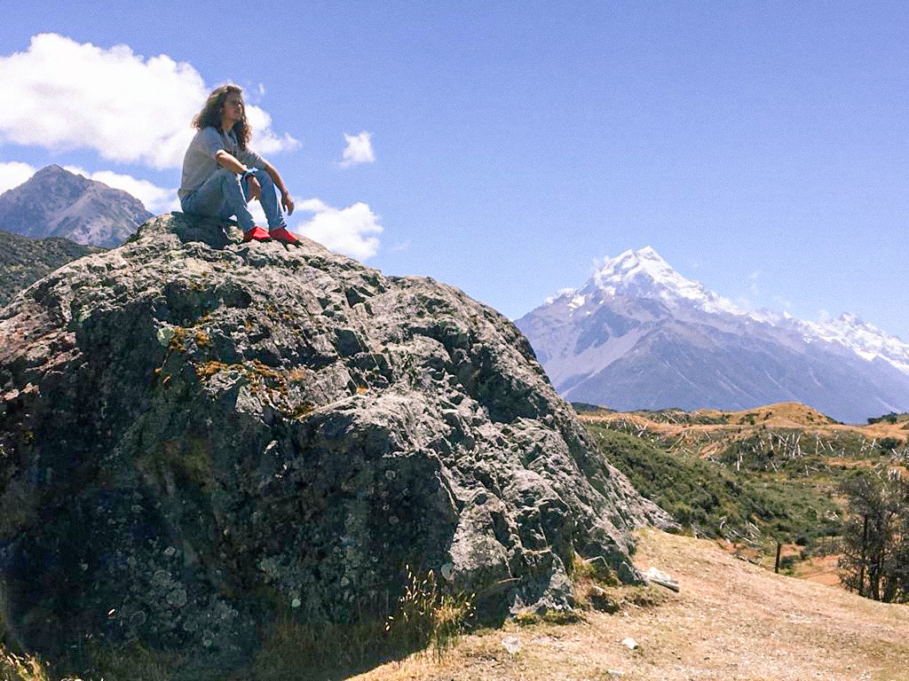 1593075054406-Lucas-op-rotsblok