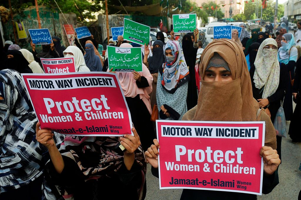 pakistan misogyny rape protest