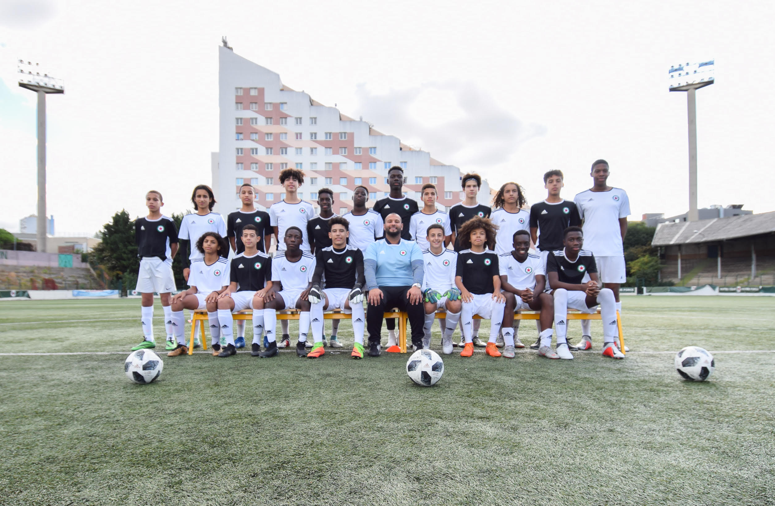 Page 1 - U15 officiel.jpg