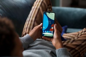 New Repairable Fairphone Comes With 5-Year Warranty