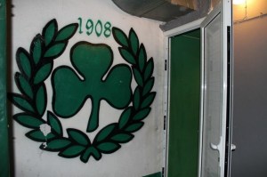 gate-13-kontonis-body-image-1453889829-size_1000