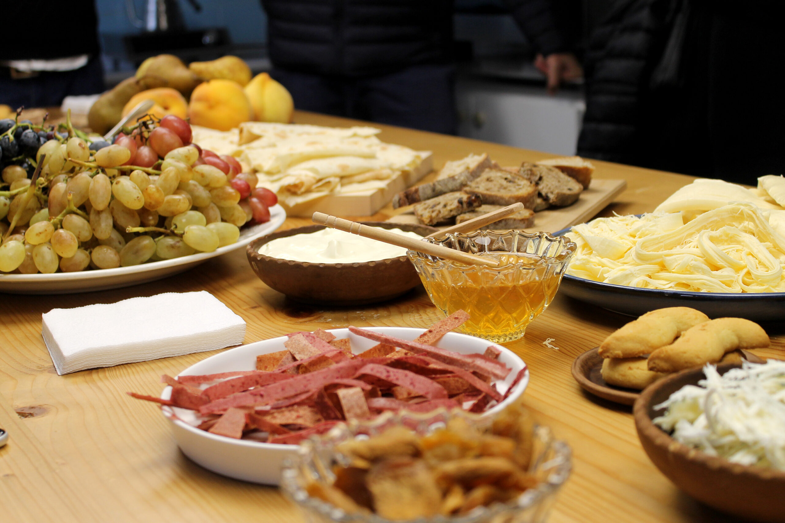 viaggio armeni cibo e vino_Cover .jpg