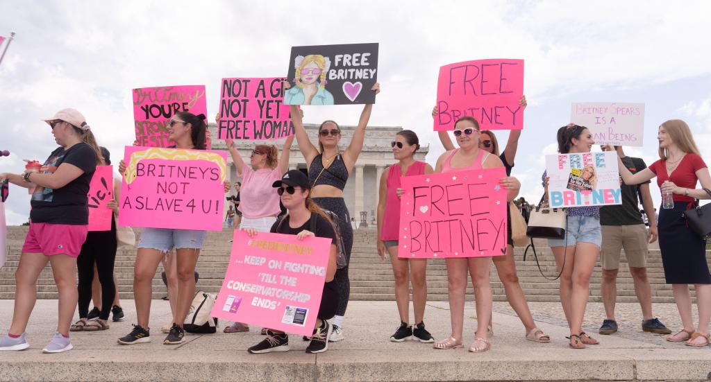 Free Britney supporters protest conservatorship abuse in Washington DC in July 2021
