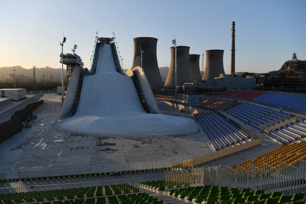 Shougang Big Air hosts big air freestyle skiing and snowboarding competition at the 2022 Winter Olympics. Photo: GREG BAKER / AFP