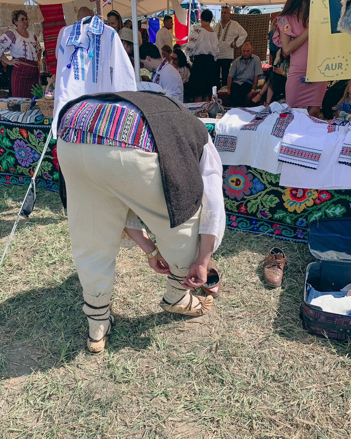 George Simion Ilinca Munteanu partidul AUR nunta Maciuca Valcea opinci