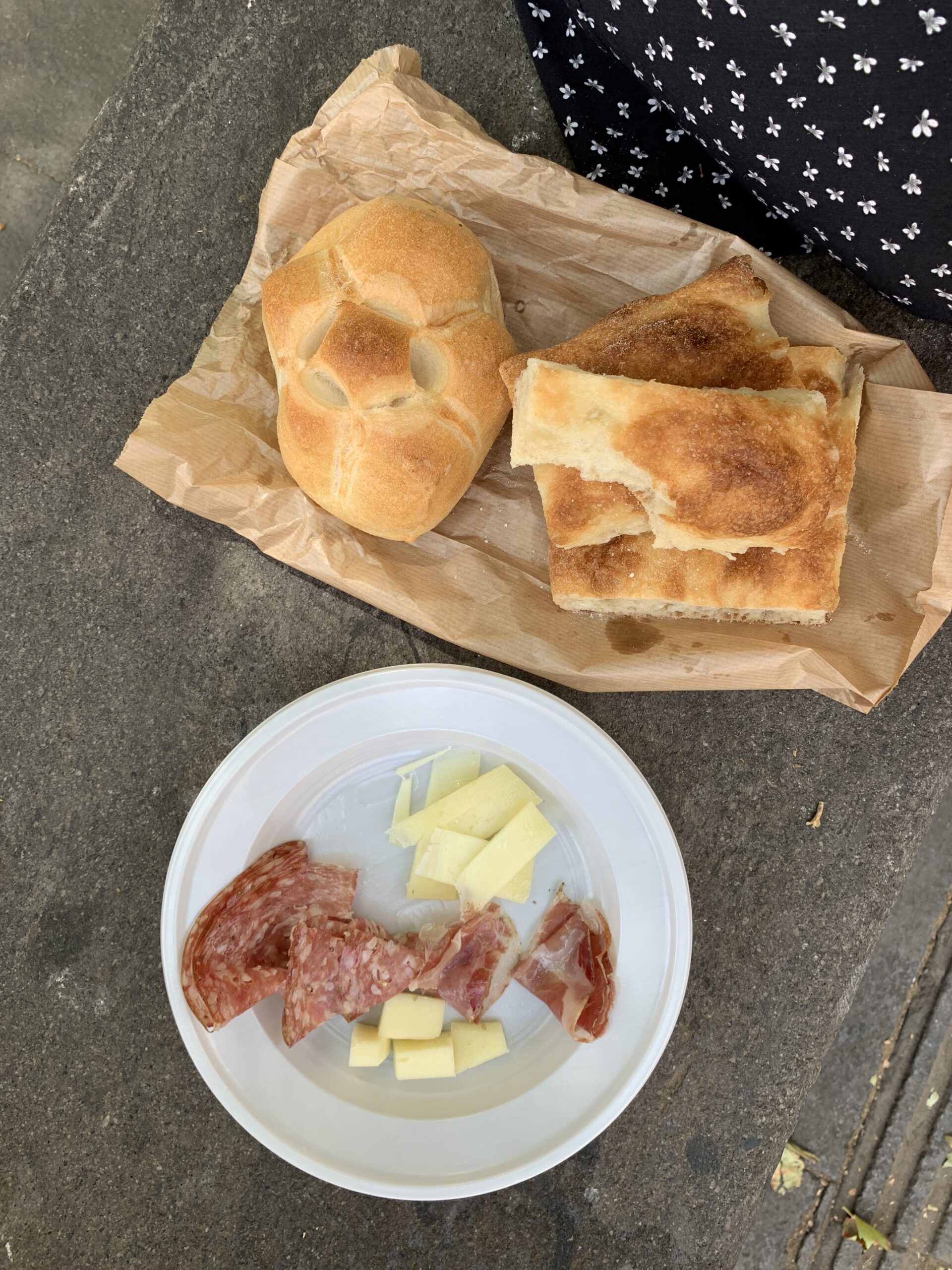 aperititivo in piazza .jpg