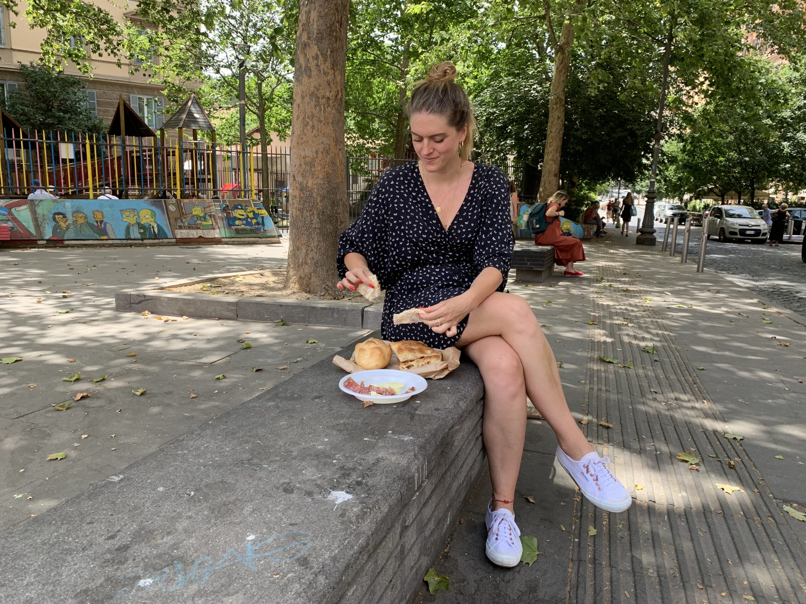 Sophie in piazza.jpg