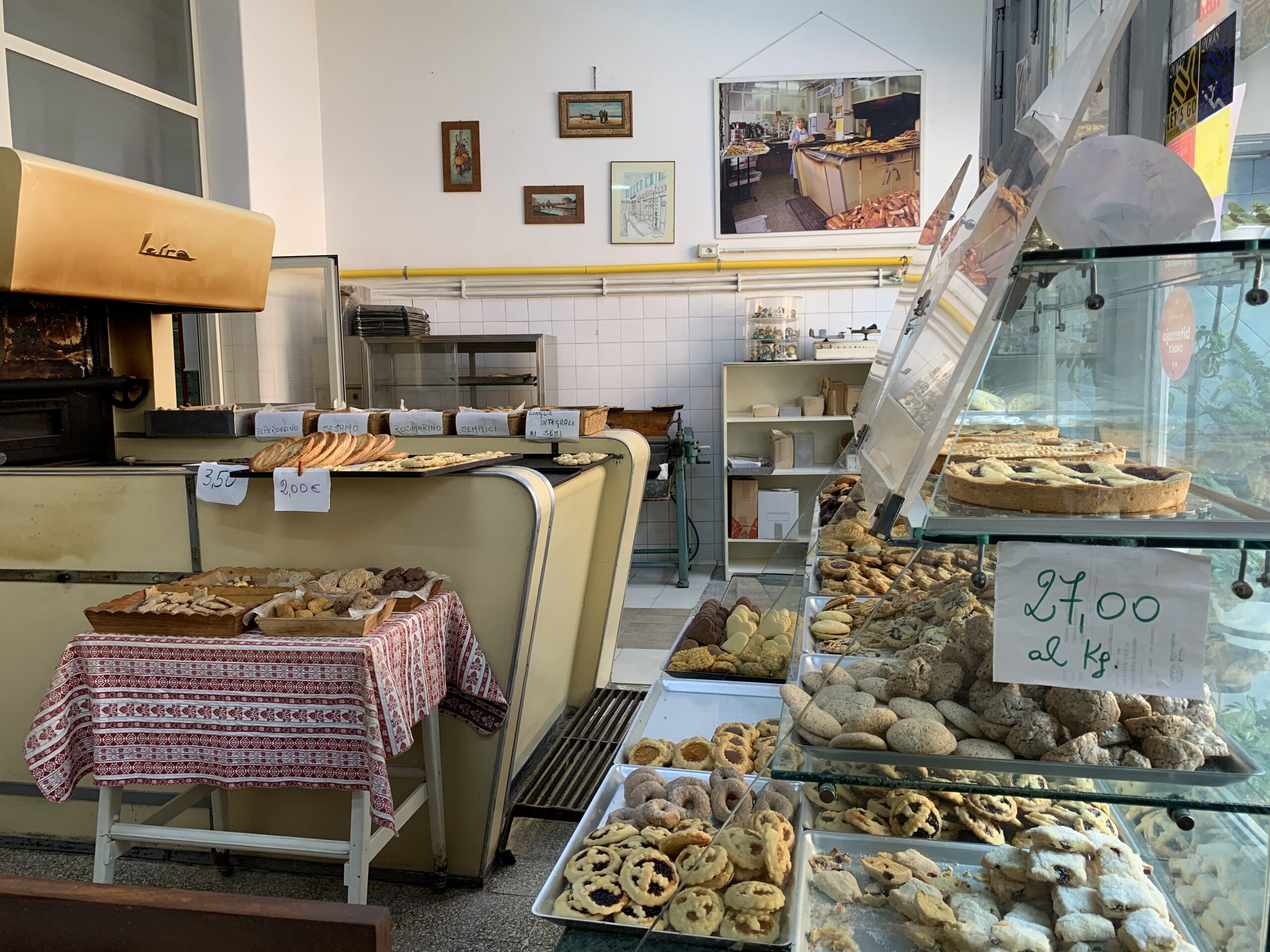 interno Biscottificio Innocenti.jpg