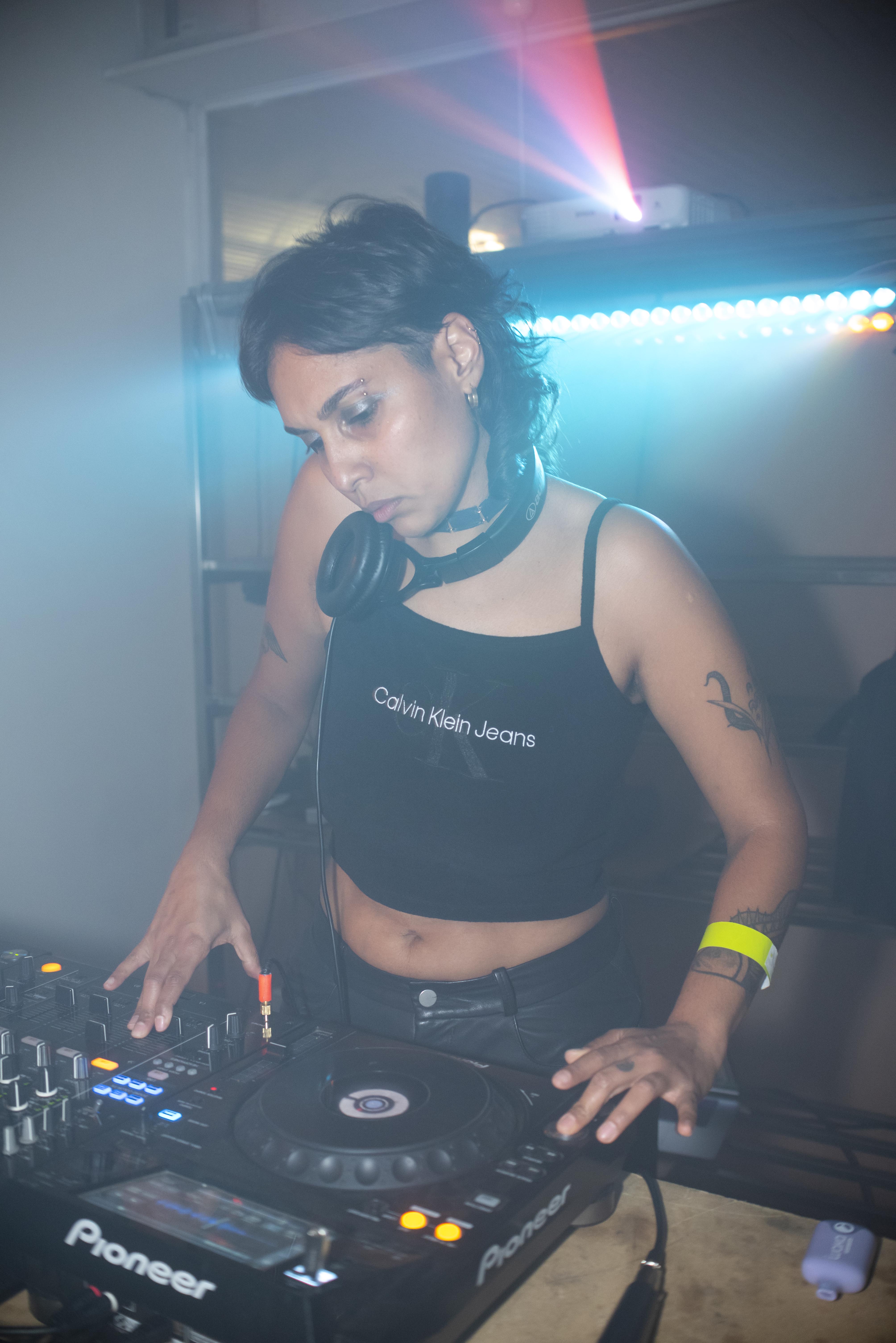 photo: Timothy T (@timotitreasure)