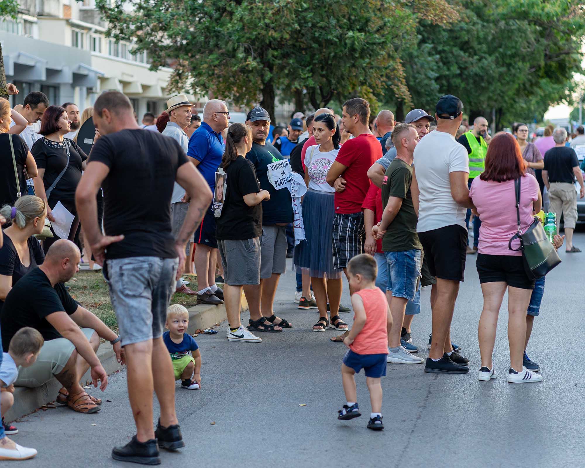 alexandra botosani spital maternitate deces protest 8