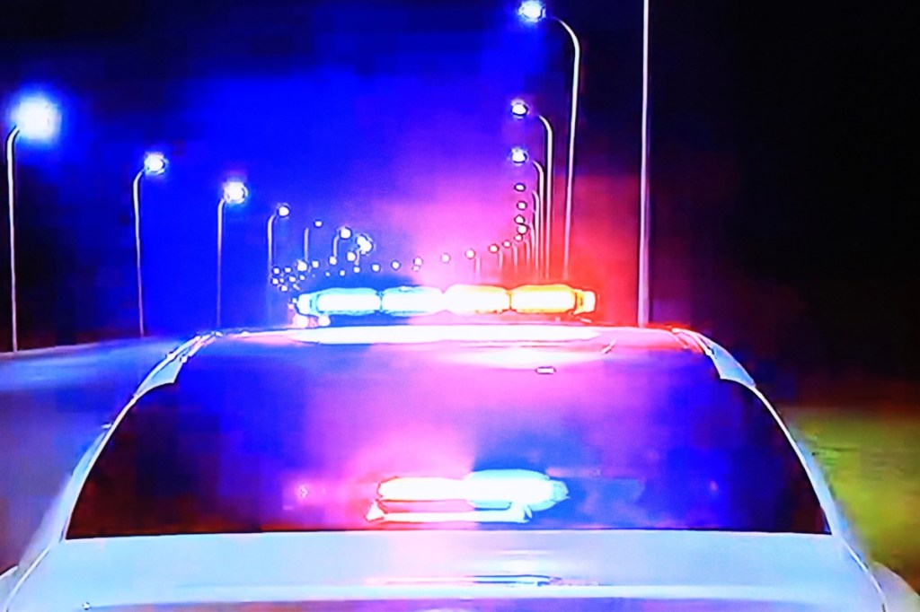 florida-cop-crashed-his-cruiser-after-watching-porn-while-driving