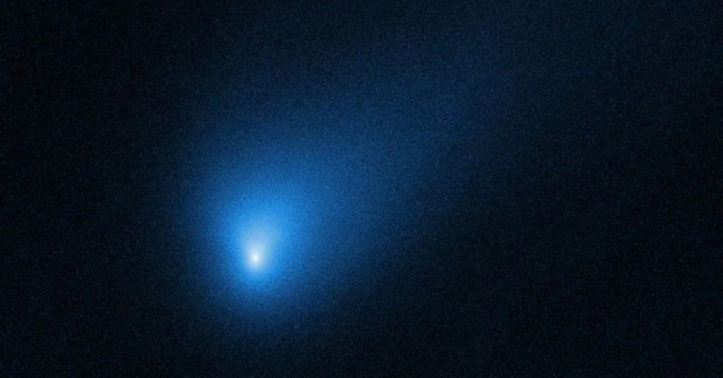 An Interstellar Object in Our Solar System Might Actually Be Glowing