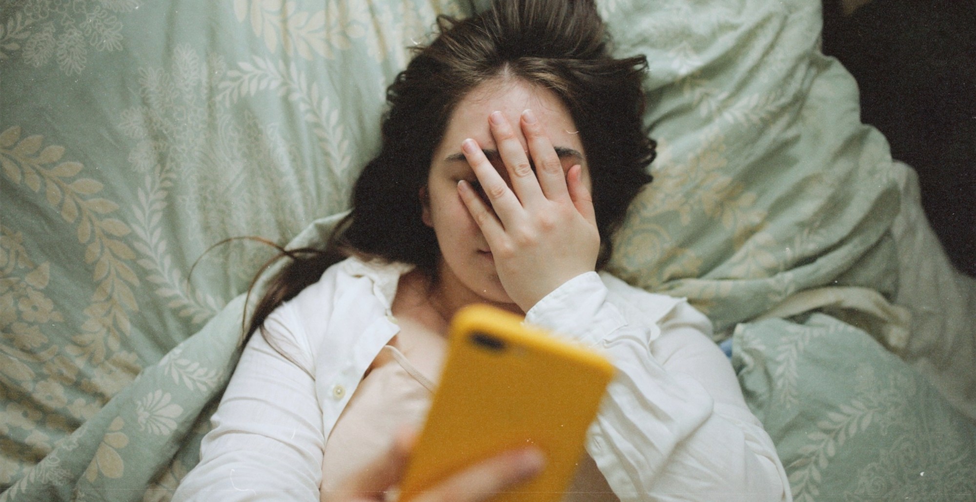 Warum Frauen sagen, dass es peinlich ist, einen Freund zu haben