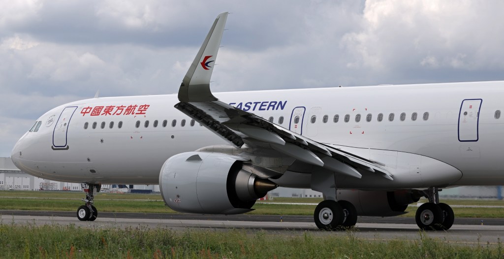 China Launches New Longest Flight on Earth